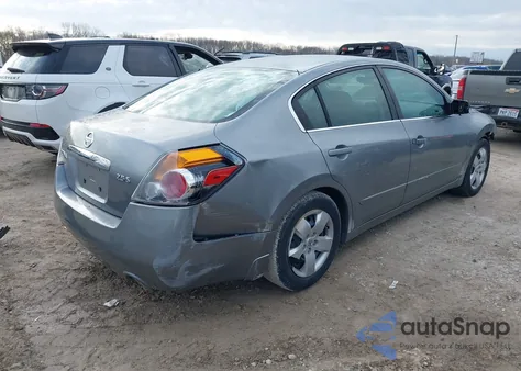 2007 Nissan Altima 2.5 S from USA, damaged, VIN 1N4AL21E87C118362